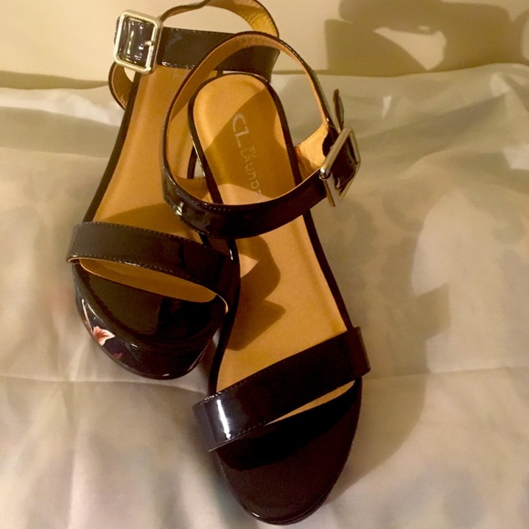 Shoes - Picture 2 of 3